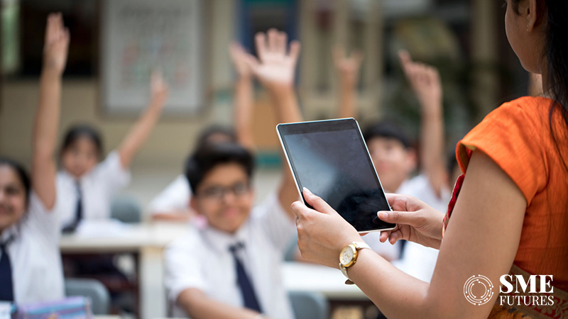 Fall in tablet laptop growth